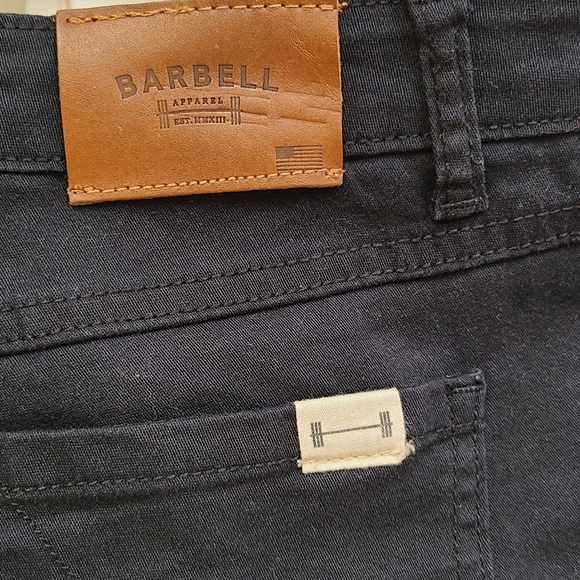 Shorts - Picture 5 of 6